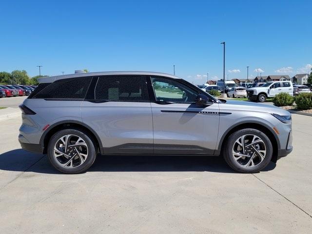 Photo of 2025 Gray Metallic Lincoln Nautilus
