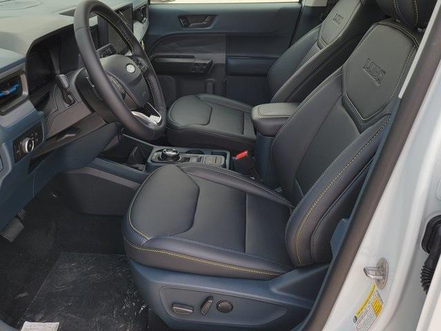 Photo of 2025 Oxford White Ford Maverick