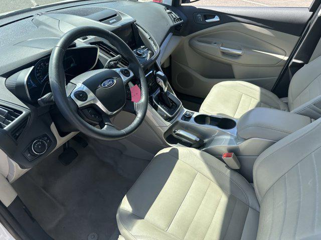 Photo of 2014 White Platinum Clearcoat Metallic Ford C-Max Hybrid