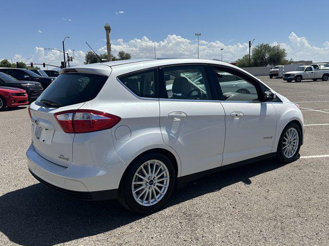 Photo of 2014 White Platinum Clearcoat Metallic Ford C-Max Hybrid