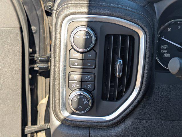 Photo of 2021 Onyx Black GMC Sierra 1500