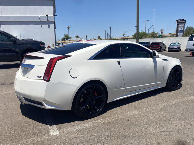 Photo of 2014 White Diamond Tricoat Cadillac CTS-V