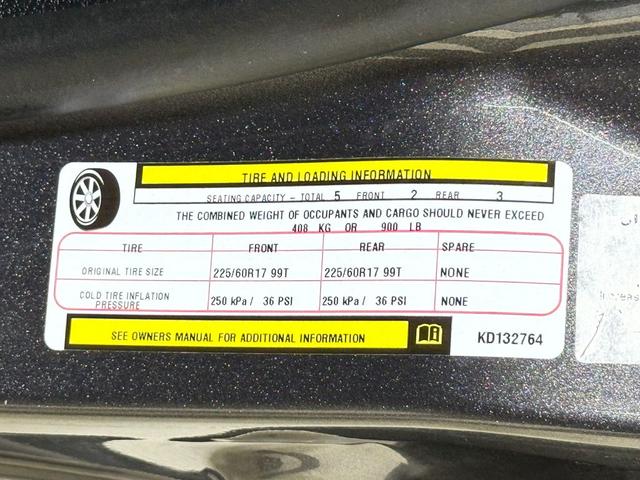 Photo of 2019 Granite Crystal Metallic Clearcoat Jeep Cherokee