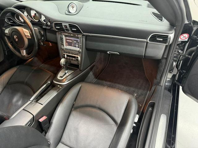 Photo of 2008 Black Porsche 911