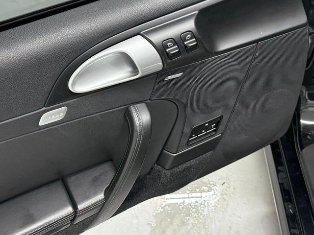 Photo of 2008 Black Porsche 911