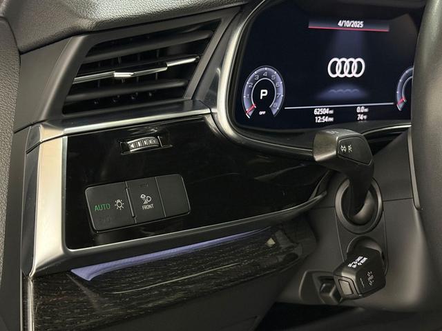Photo of 2019 Black Audi Q8