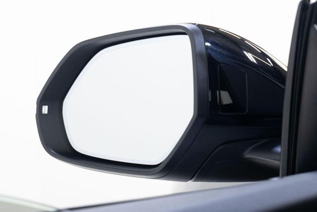 Photo of 2019 Black Audi Q8
