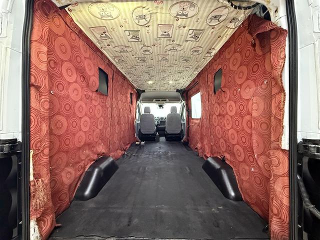 Photo of 2017 Oxford White Ford Transit-250