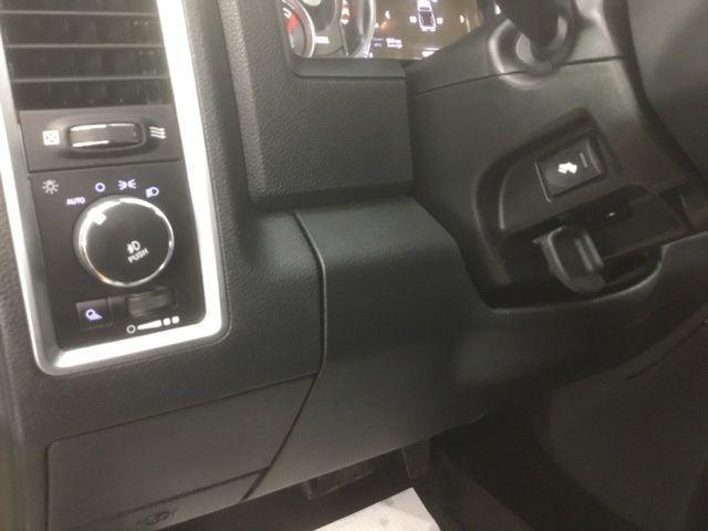 Photo of 2016 Pearl White RAM 1500