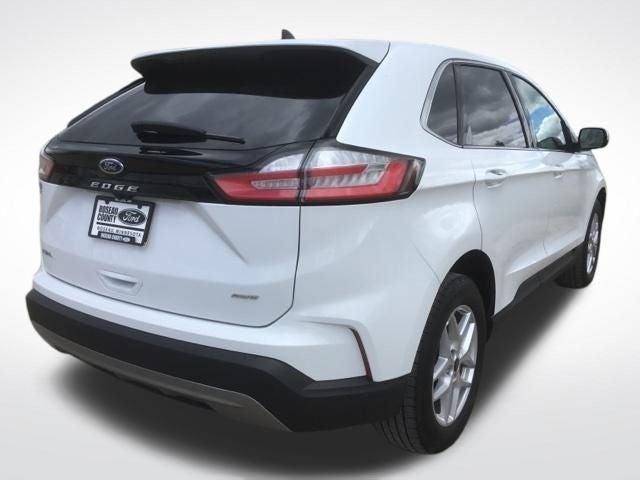 Photo of 2024 Oxford White Ford Edge
