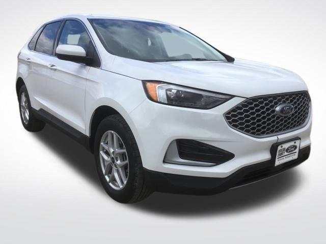 Photo of 2024 Oxford White Ford Edge