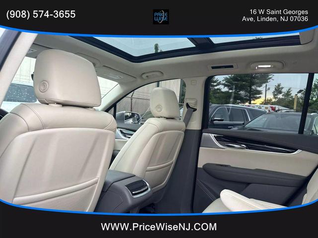 Photo of 2020 Radiant Silver Metallic Cadillac XT6