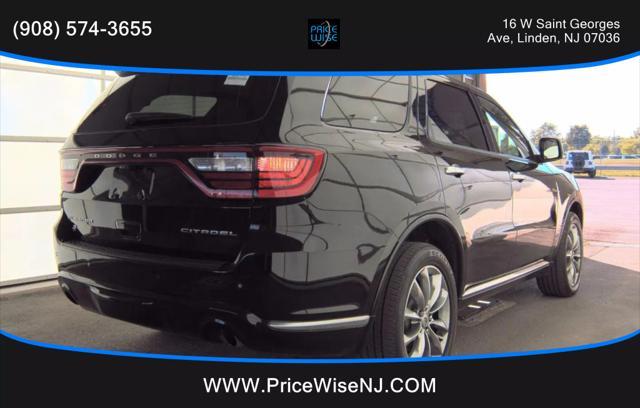 Photo of 2022 DB Black Clearcoat Dodge Durango