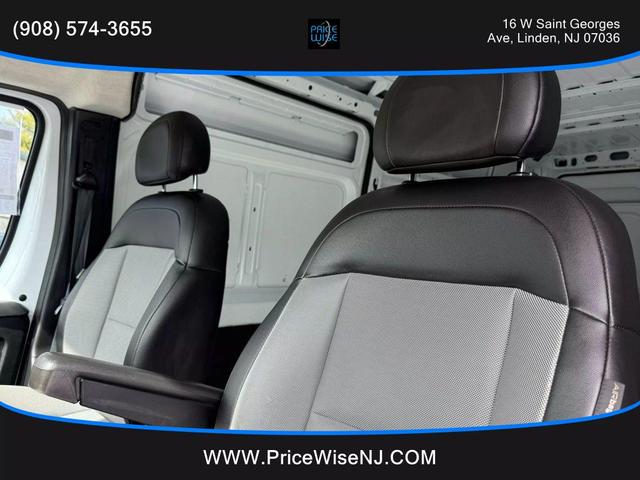 Photo of 2023 Bright White Clearcoat RAM ProMaster 2500