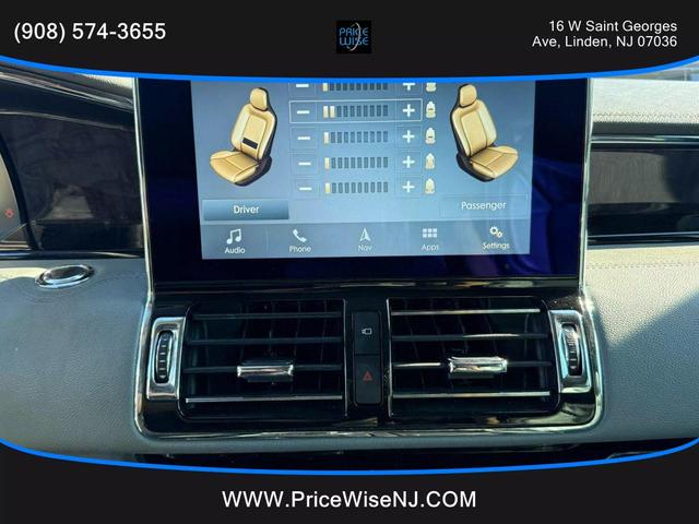 Photo of 2019 Black Lincoln Navigator