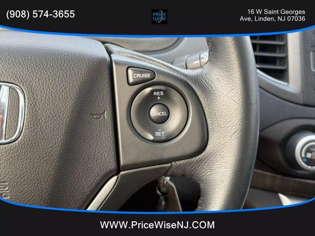 Photo of 2014 White Honda CR-V
