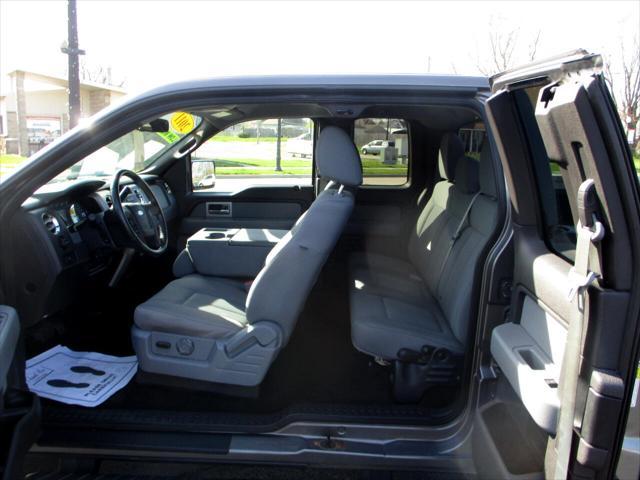 Photo of 2011 Sterling Gray Metallic Ford F-150