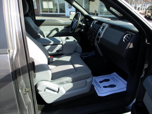 Photo of 2011 Sterling Gray Metallic Ford F-150