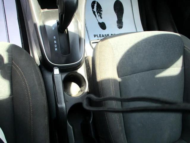 Photo of 2018 Summit White Chevrolet Trax