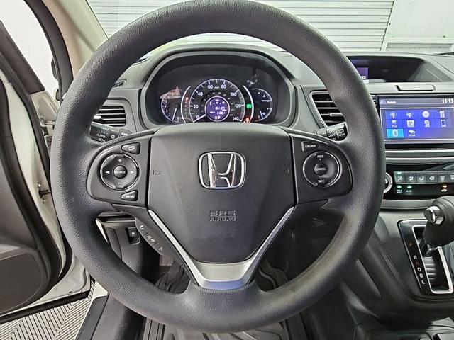 Photo of 2016 White Diamond Pearl Honda CR-V