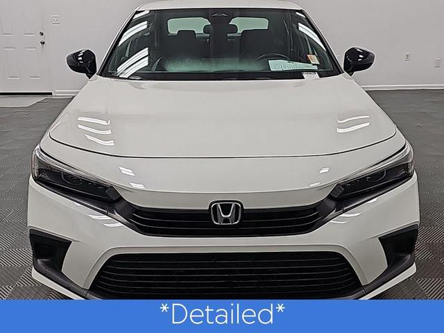 Photo of 2024 Platinum White Pearl Honda Civic
