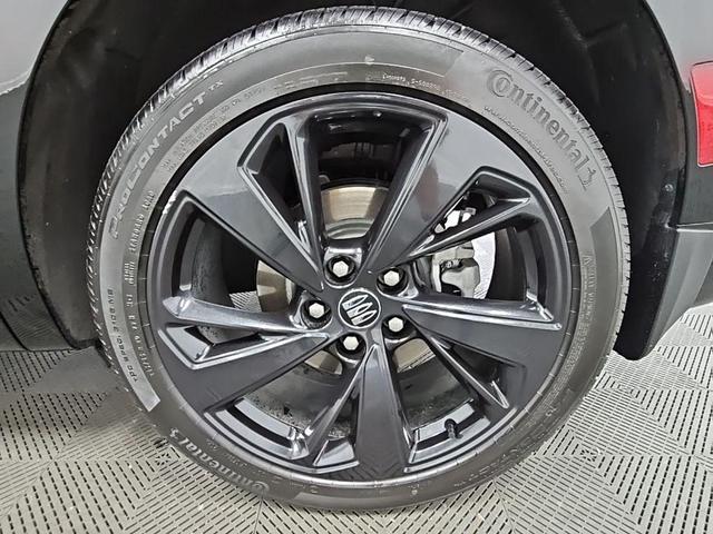Photo of 2025 Smokey Amethyst Metallic Buick Envision