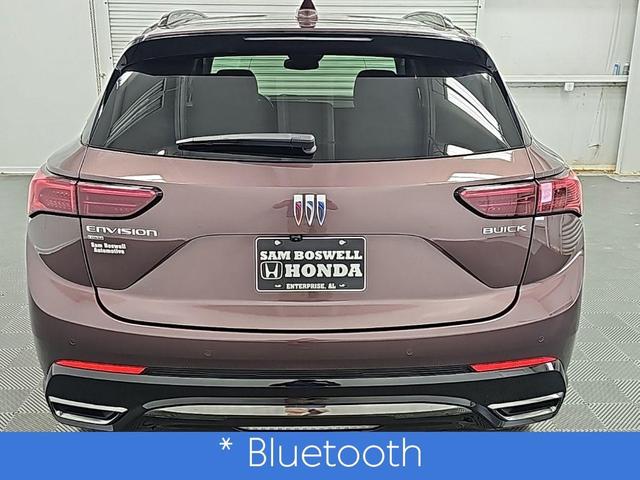 Photo of 2025 Smokey Amethyst Metallic Buick Envision