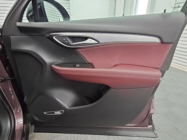 Photo of 2025 Smokey Amethyst Metallic Buick Envision