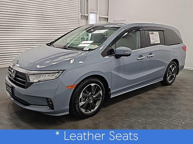 Photo of 2023 Gray Honda Odyssey
