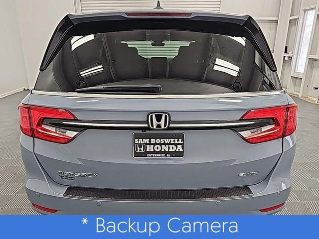Photo of 2023 Gray Honda Odyssey