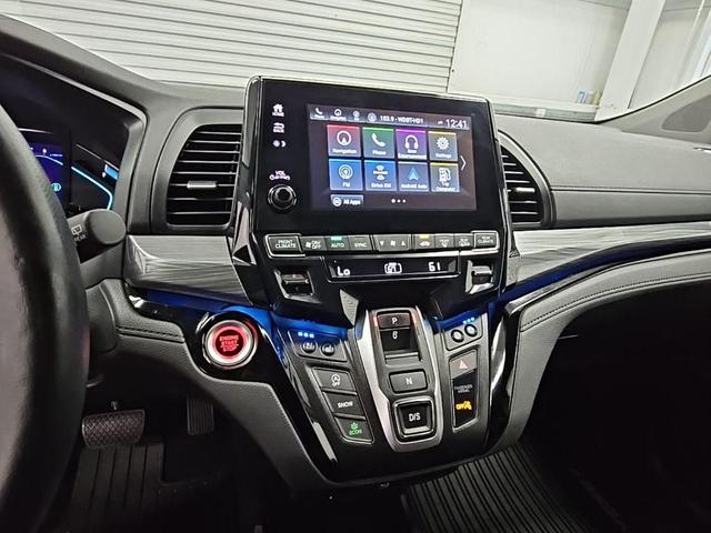 Photo of 2023 Gray Honda Odyssey