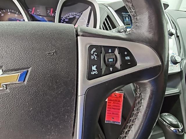 Photo of 2016 Patriot Blue Metallic Chevrolet Equinox