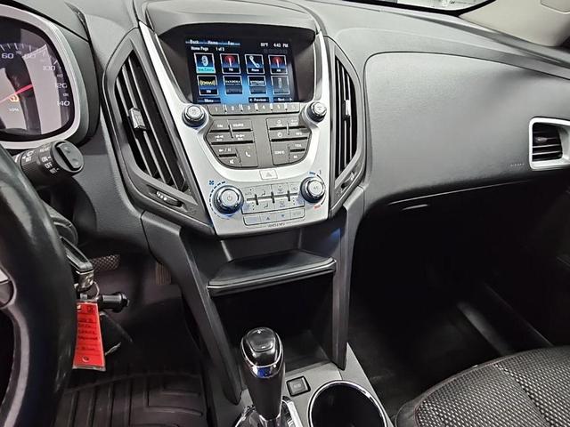 Photo of 2016 Patriot Blue Metallic Chevrolet Equinox
