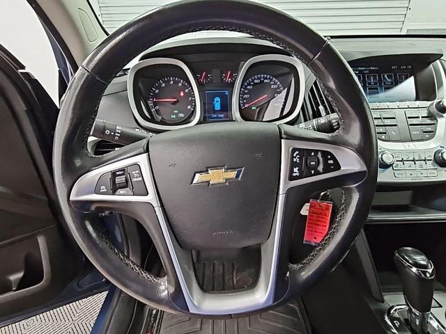 Photo of 2016 Patriot Blue Metallic Chevrolet Equinox