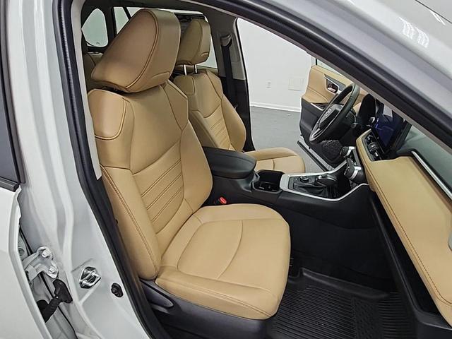 Photo of 2024 Beige Toyota RAV4 Hybrid