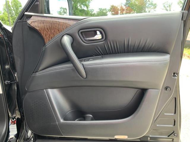 Photo of 2017 Super Black Nissan Armada