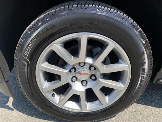 Photo of 2018 Onyx Black GMC Yukon XL