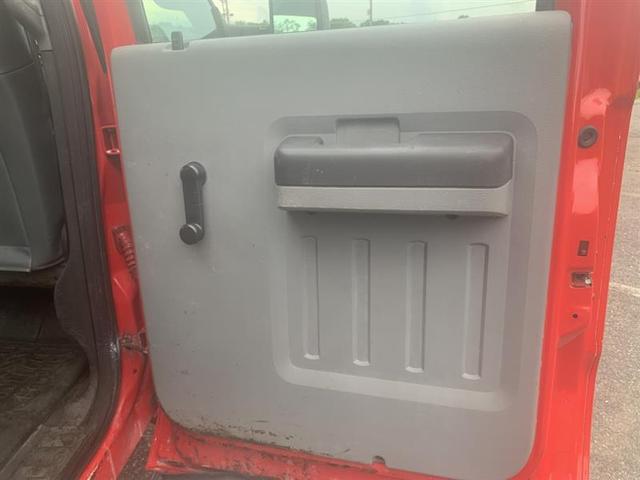 Photo of 2014 Red Ford F-450