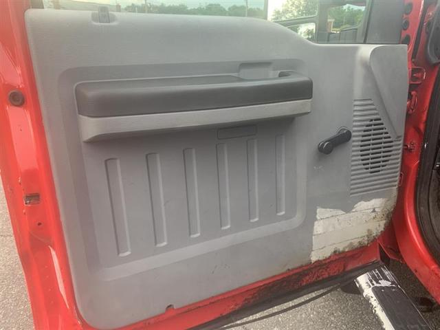 Photo of 2014 Red Ford F-450