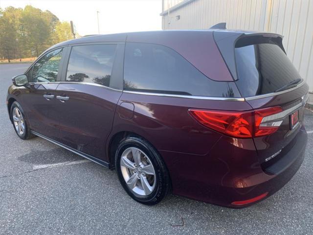 Photo of 2020 Burgundy Honda Odyssey