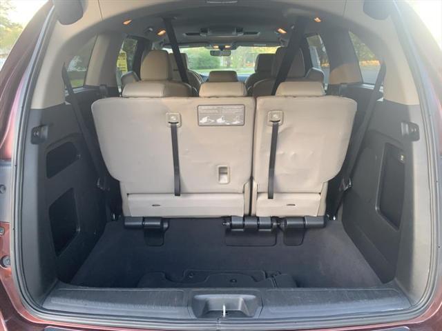 Photo of 2020 Burgundy Honda Odyssey