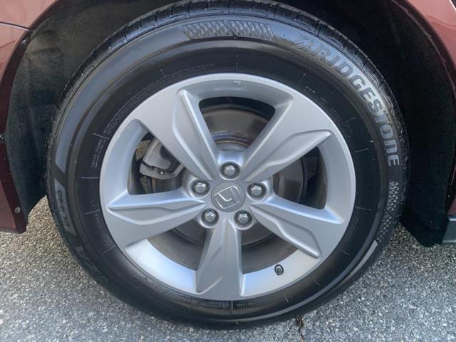 Photo of 2020 Burgundy Honda Odyssey