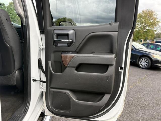 Photo of 2015 Summit White GMC Sierra 1500