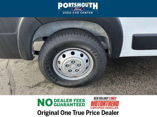 Photo of 2023 Bright White Clearcoat RAM ProMaster 2500