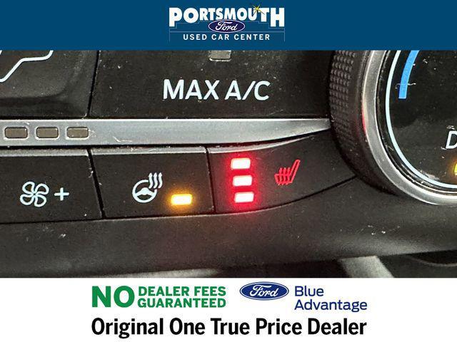 Photo of 2023 Carbonized Gray Metallic Ford Escape