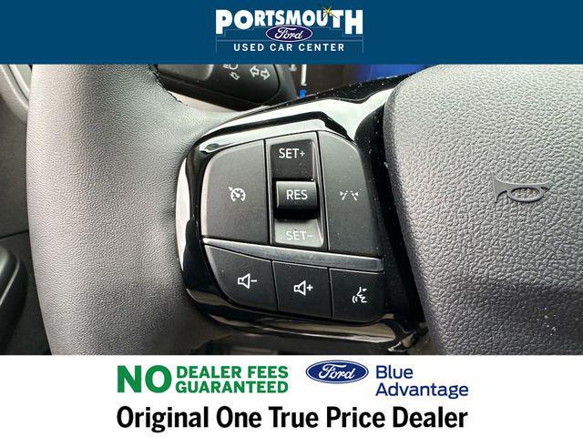 Photo of 2023 Carbonized Gray Metallic Ford Escape