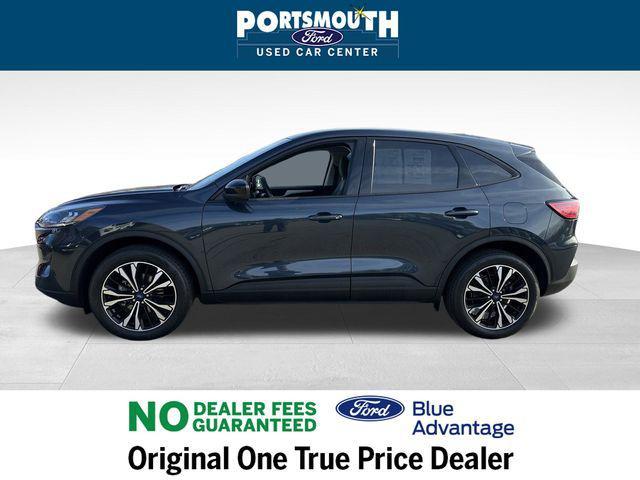 Photo of 2022 Stone Blue Metallic Ford Escape