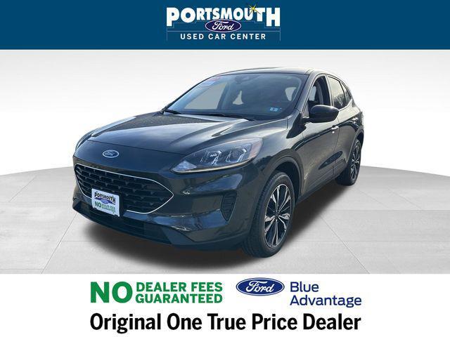Photo of 2022 Stone Blue Metallic Ford Escape