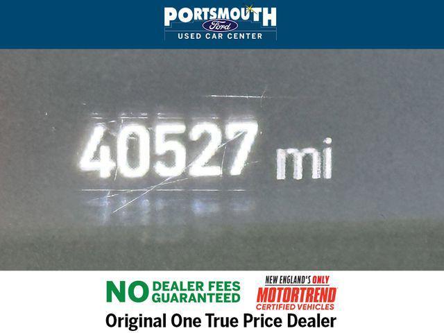 Photo of 2023 Bright White Clearcoat RAM ProMaster 2500