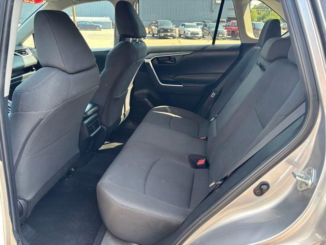 Photo of 2022 Silver Sky Metallic Toyota RAV4